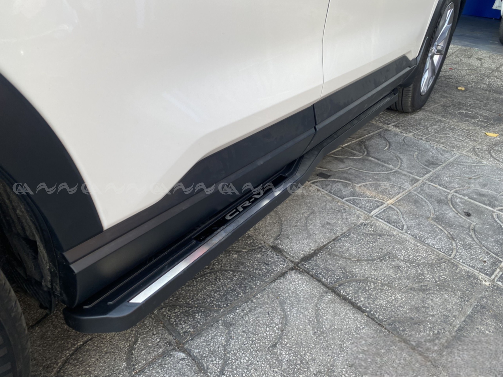  Bậc lên xuống cơ CRV 2024+ mẫu đầu to nhỏ - ảnh 3