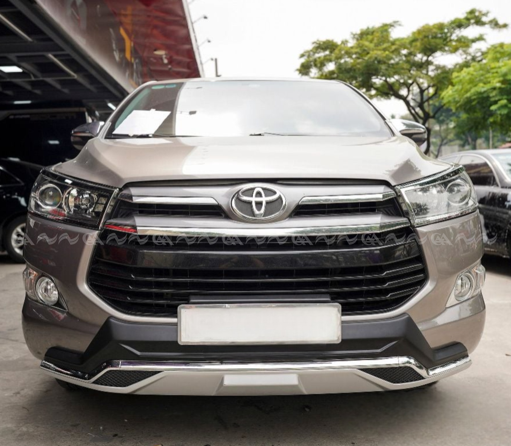  Ốp cản trước Innova 2016-2022 - ảnh 2