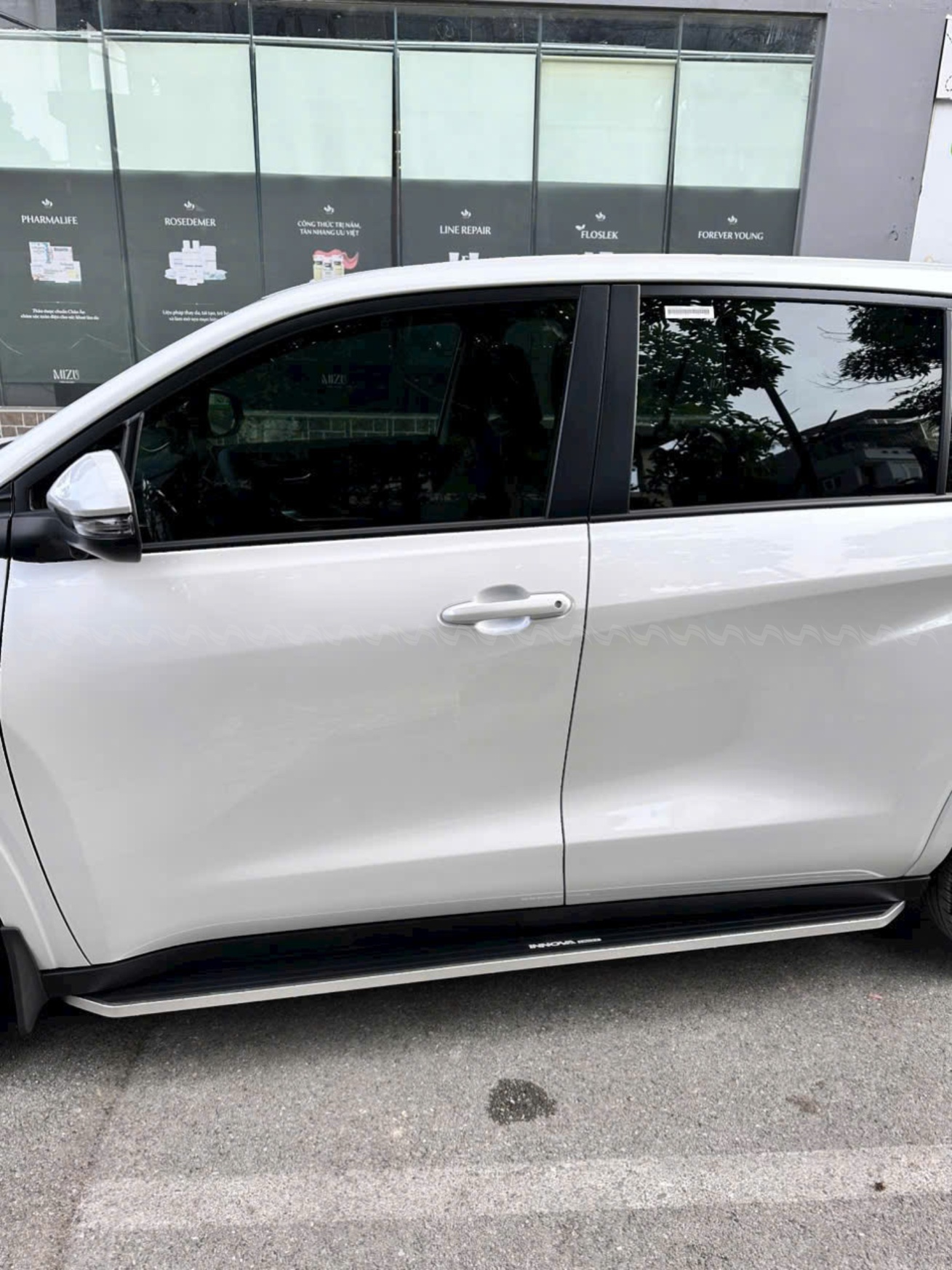 Chi tiết bề mặt chống trượt của bậc l&ecirc;n xuống cơ TD Maremlym mẫu MH