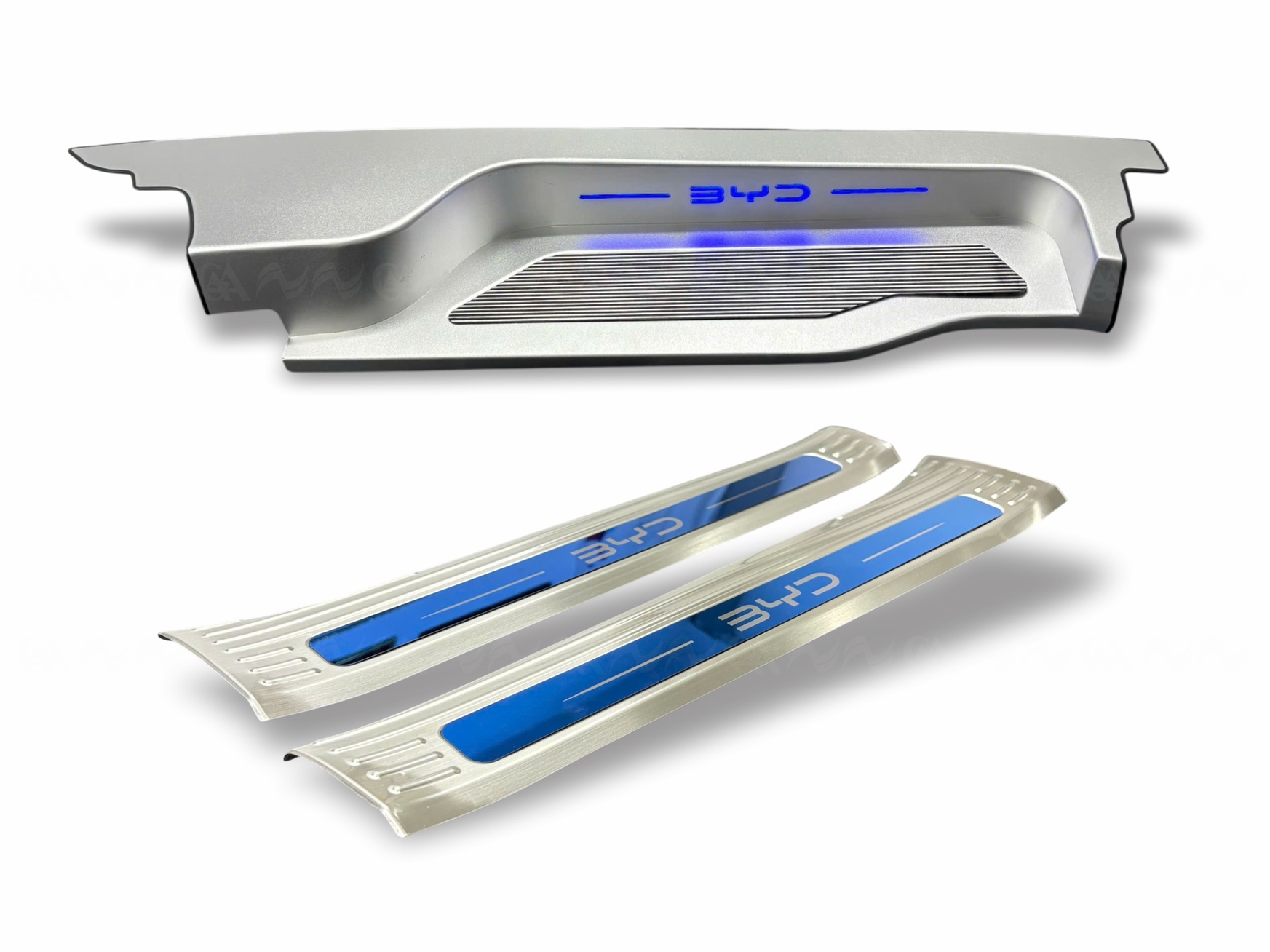 Lắp đặt nẹp bước ch&acirc;n c&oacute; đ&egrave;n LED cho BYD M9