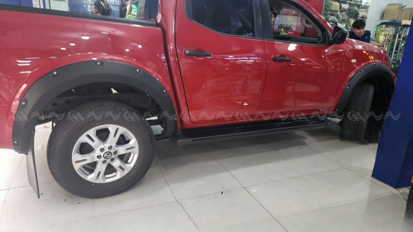  Bậc lên xuống cơ Navara mẫu đen - ảnh 3