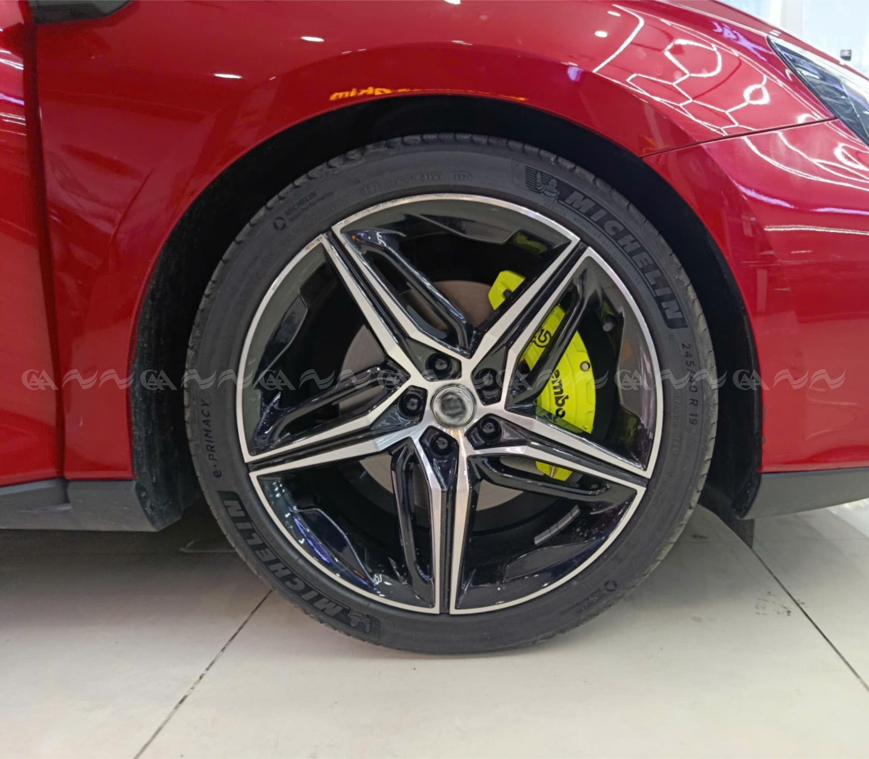 Ốp má phanh HQ Racing Accent 2024 xanh chuối - ảnh 4