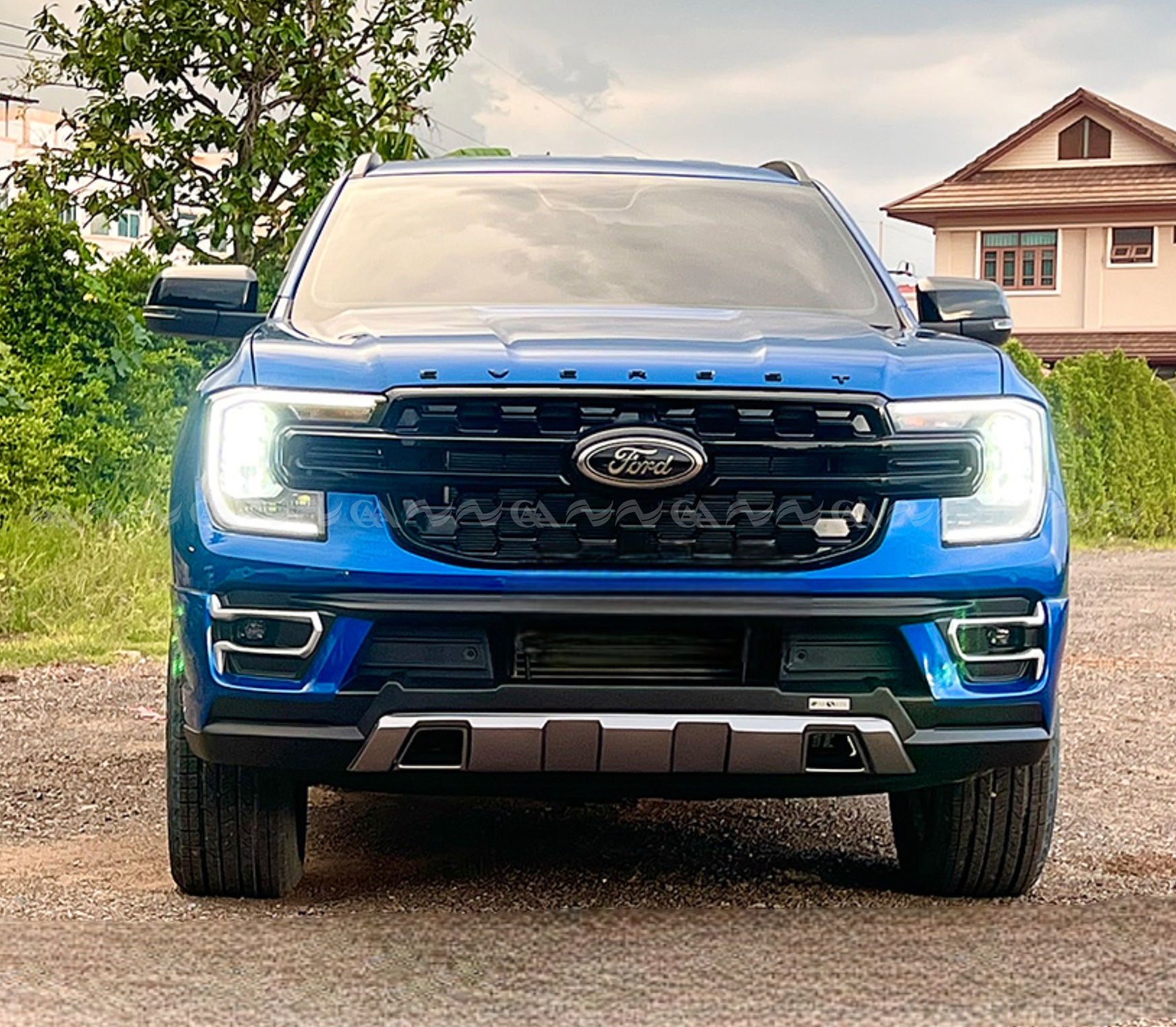 Body kit Everest 2022+ mẫu Masato