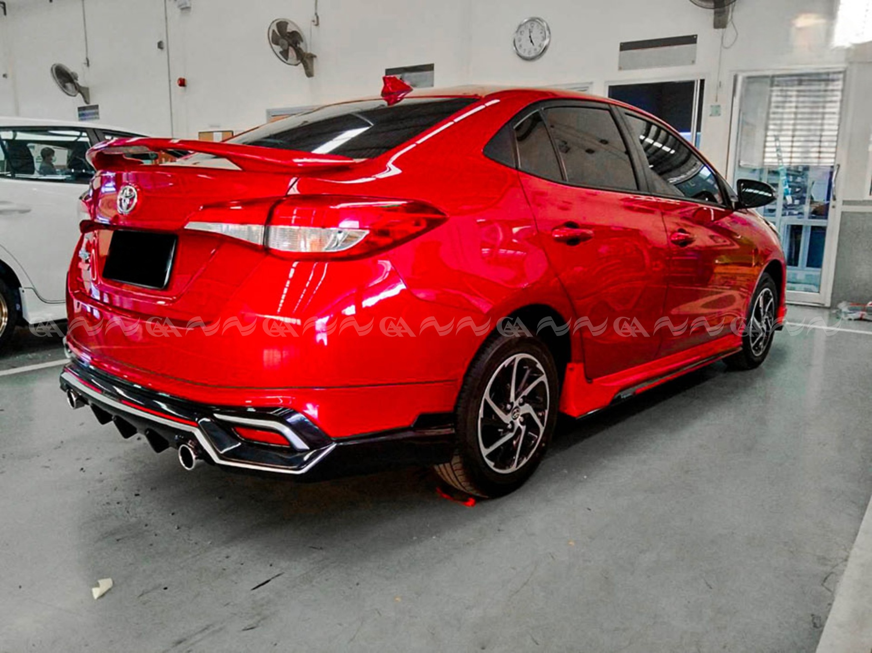  Body Kit Yaris Ativ 2021 mẫu Lycan  - ảnh 2