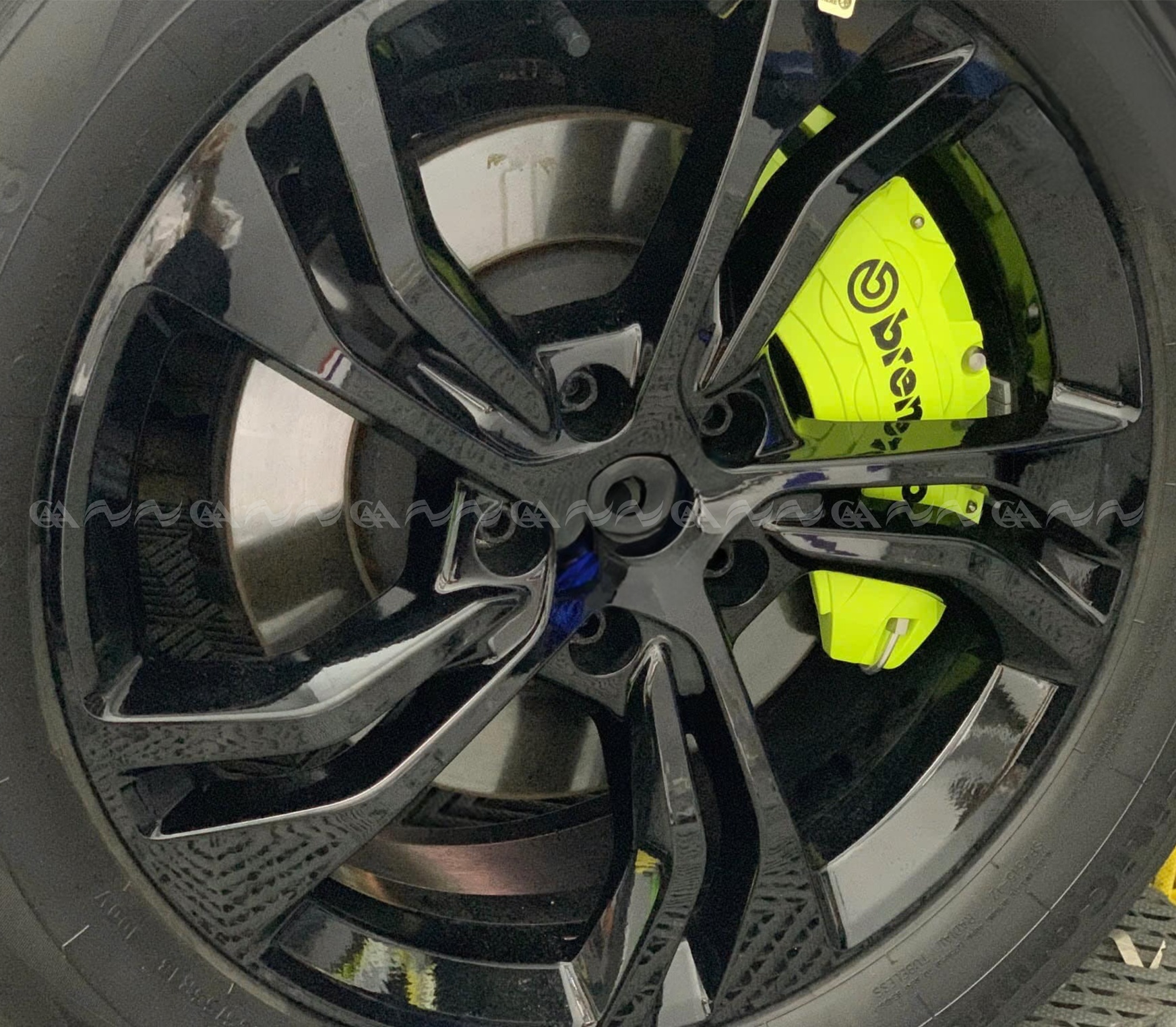 Ốp má phanh HQ Racing Cx5 2018 xanh chuối (Cx8) - ảnh 4