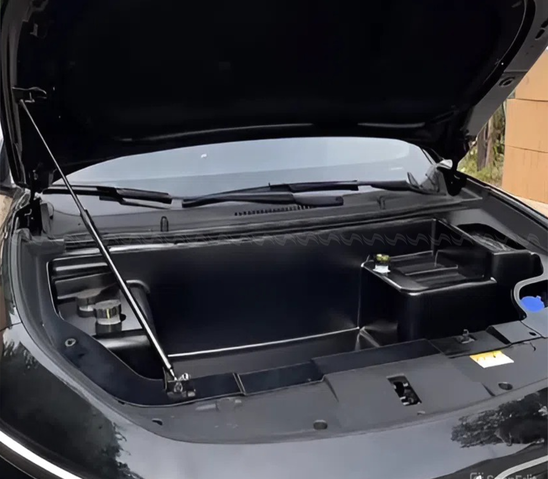 Cốp trước Limo Green 110L - ảnh 2