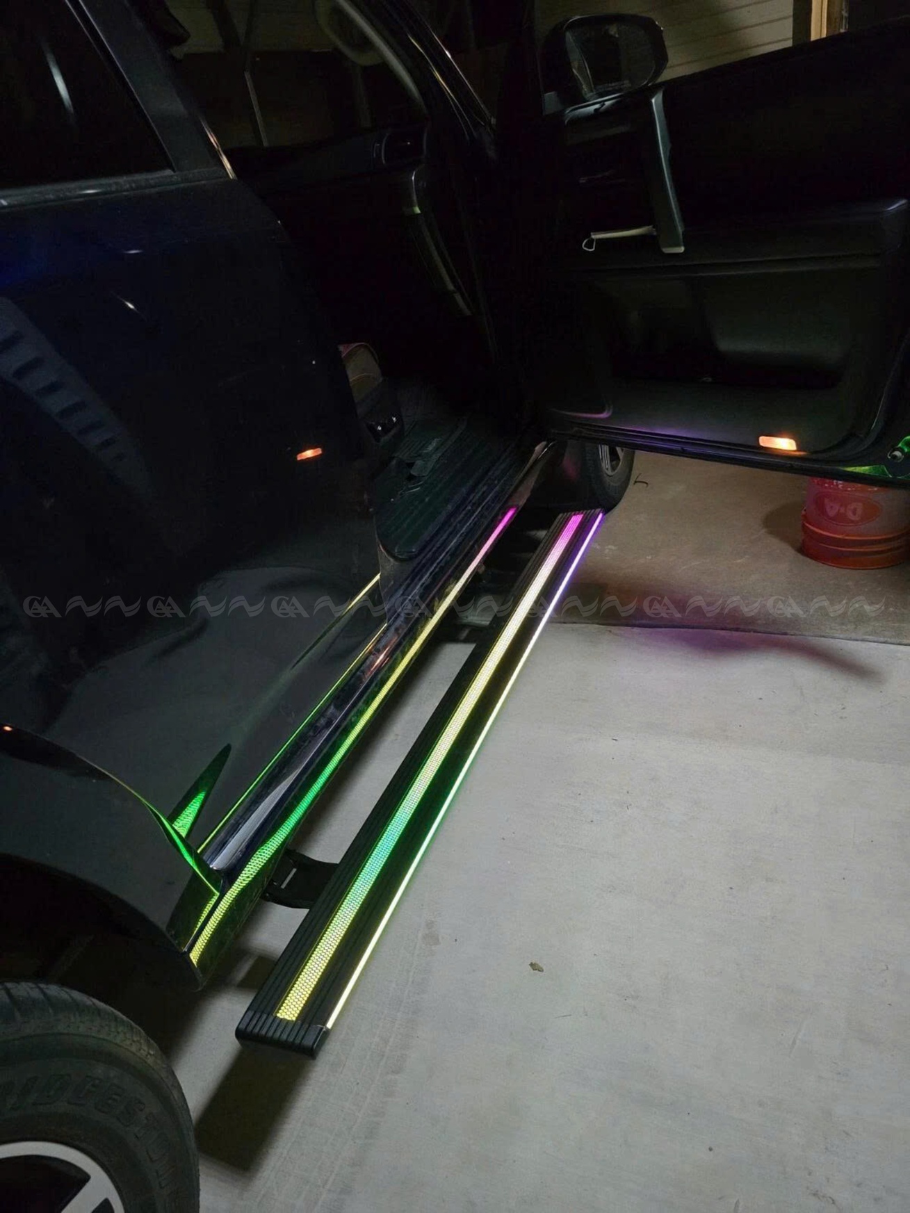  Bậc lên xuống điện Carnival 2021+ 2 viền led (Bản điện) - ảnh 3