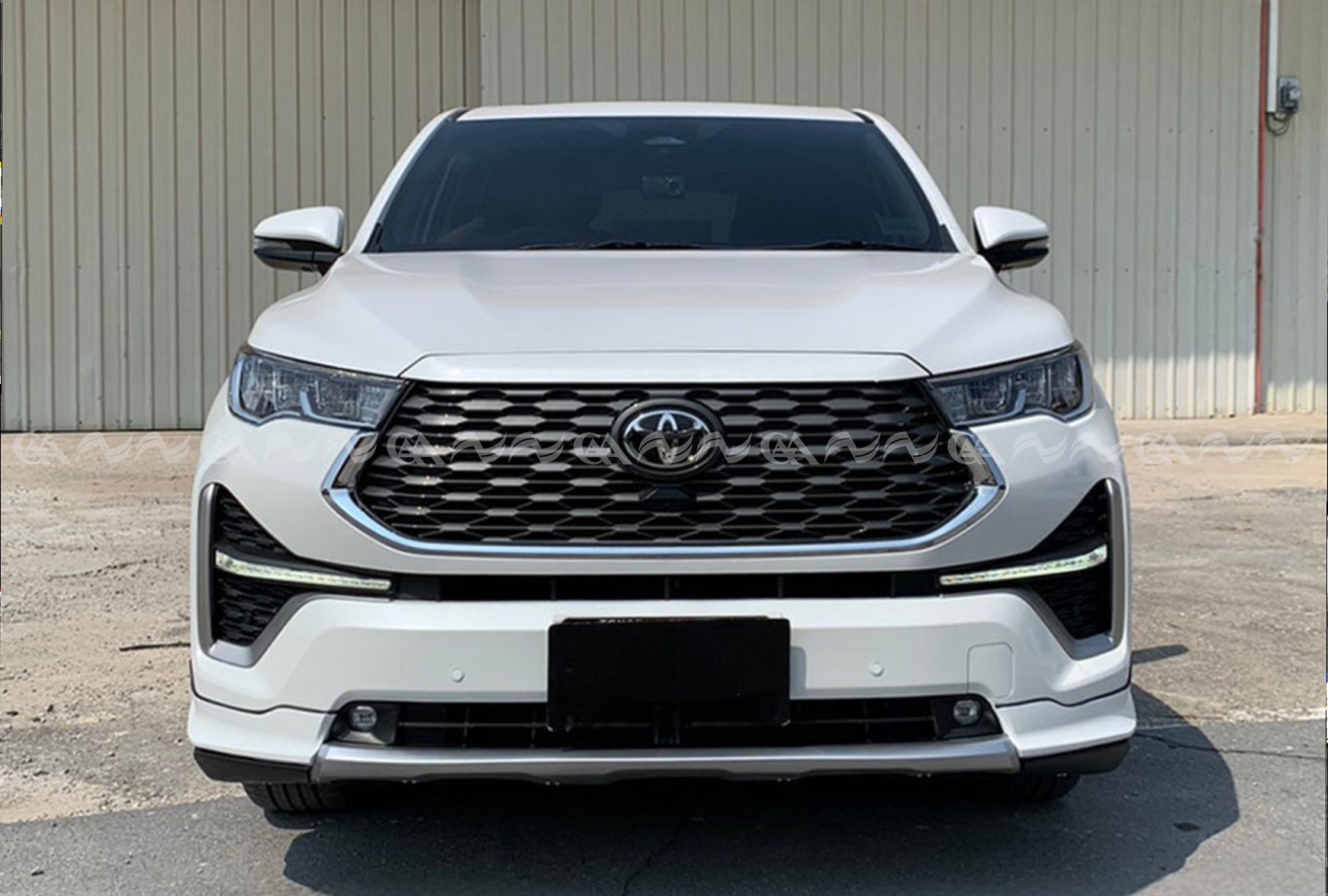  Body Kit Innova Cross 2023 mẫu M-Dellista  - ảnh 1