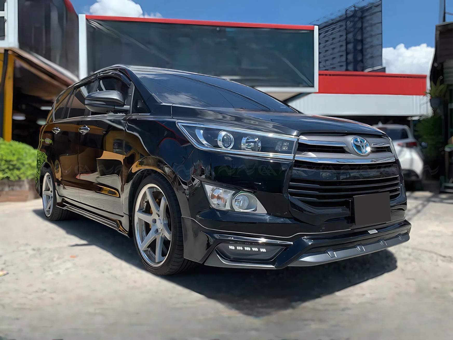  Body Kit Innova 2016-2020 mẫu Victor 