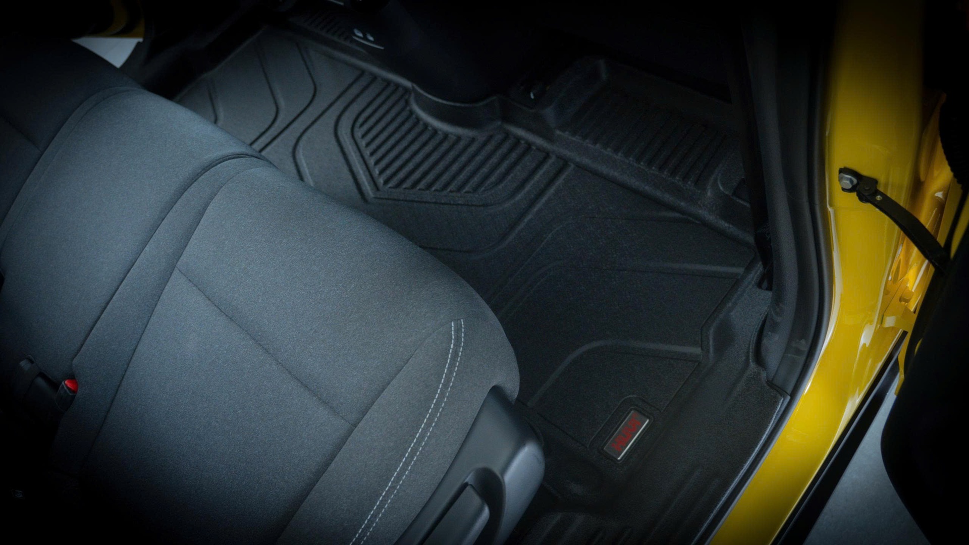 Thảm lót sàn ô tô Vinfast Limo Green 2025 Huvi - ảnh 4