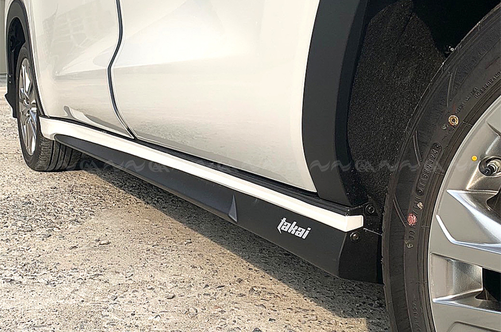  Body Kit Innova Cross 2023 mẫu Takai  - ảnh 3