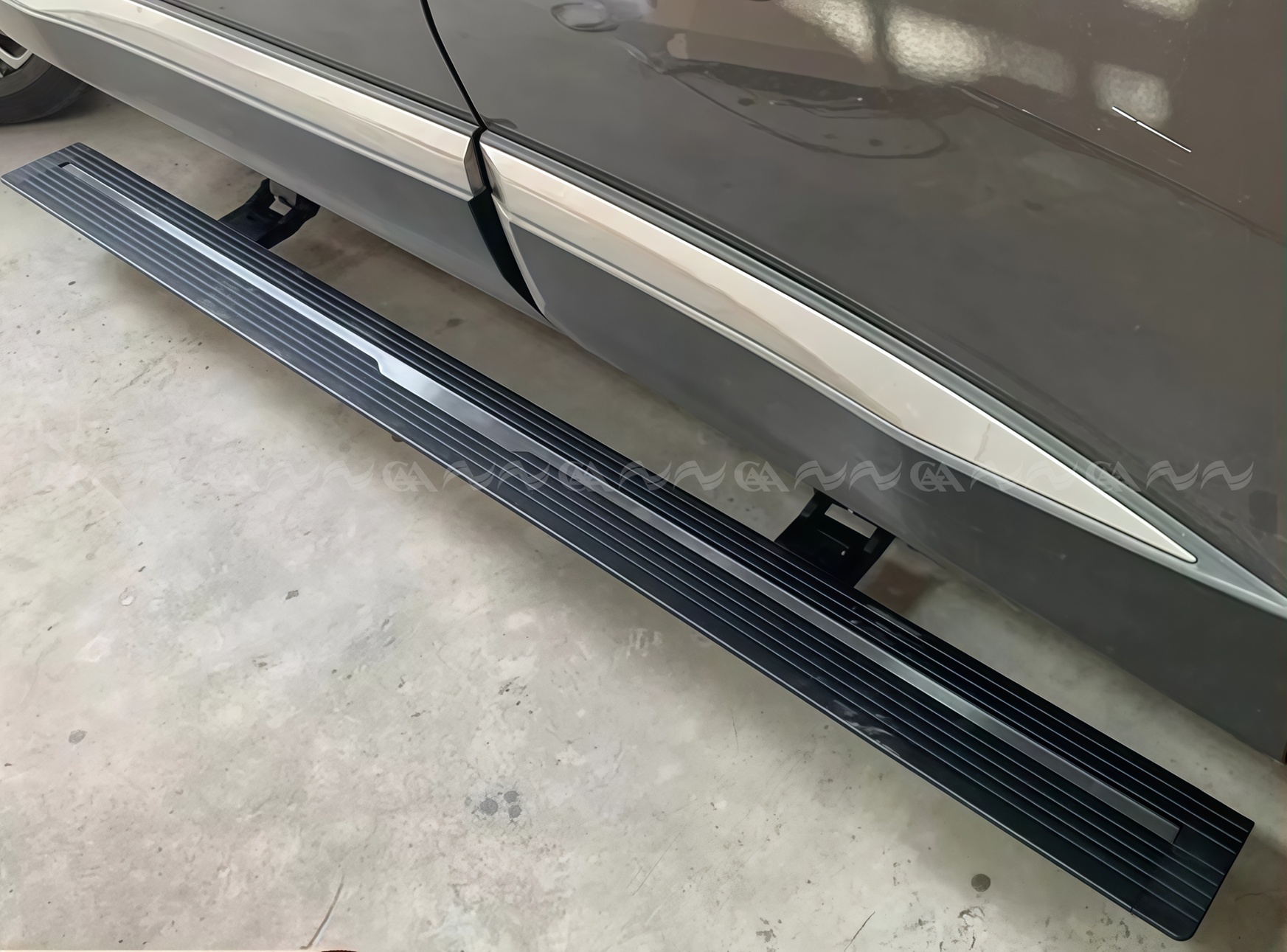  Bậc lên xuống điện Volvo XC90 2024+  - ảnh 3